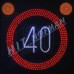 Photo: Proměnné dopravní značky LED pro větší bezpečnost
